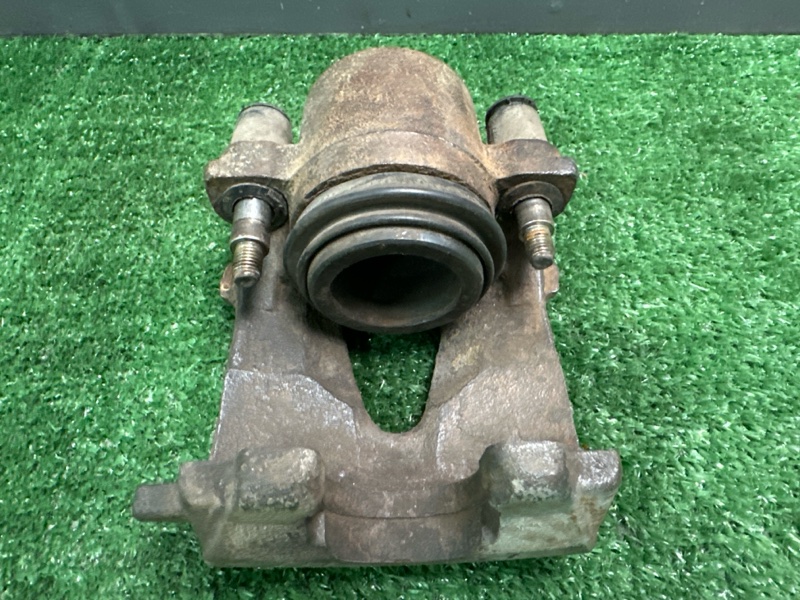 Суппорт тормозной Skoda Yeti 2011