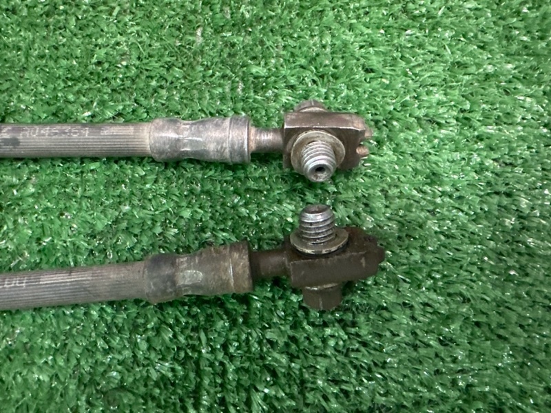 Шланг тормозной Skoda Yeti 2011