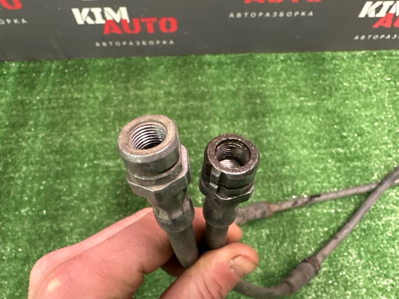 Шланг тормозной Skoda Yeti 2011