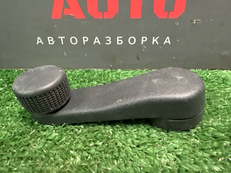 Ручка стеклоподъемника Skoda Fabia 2 2012 HB
