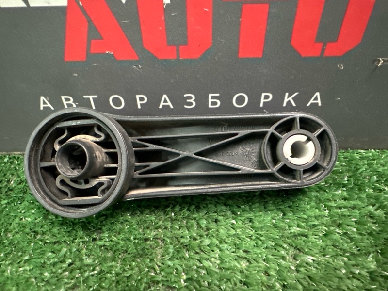 Ручка стеклоподъемника Skoda Fabia 2 2012 HB