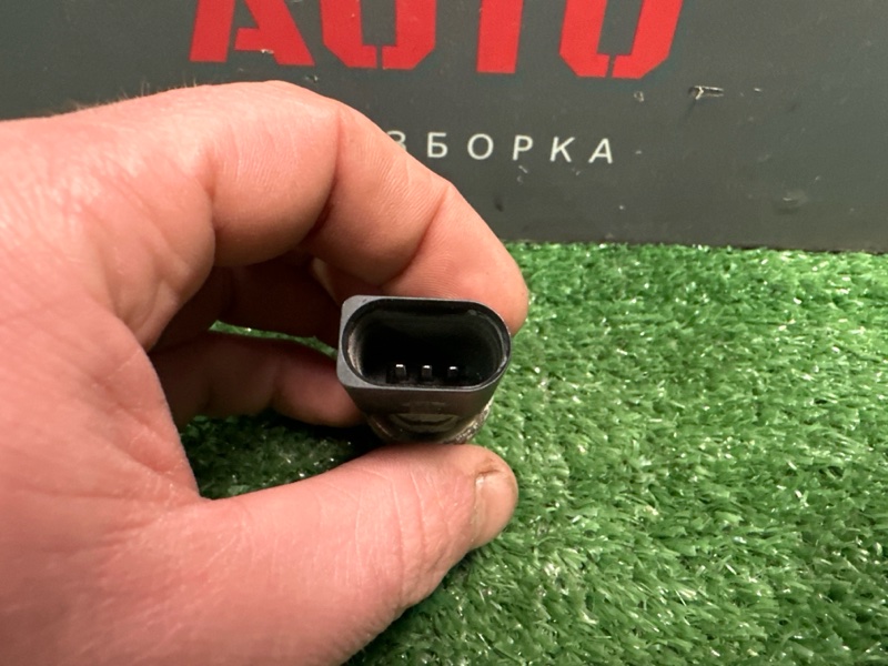 Датчик давления компрессора кондиционера Skoda Fabia 2 2012 HB