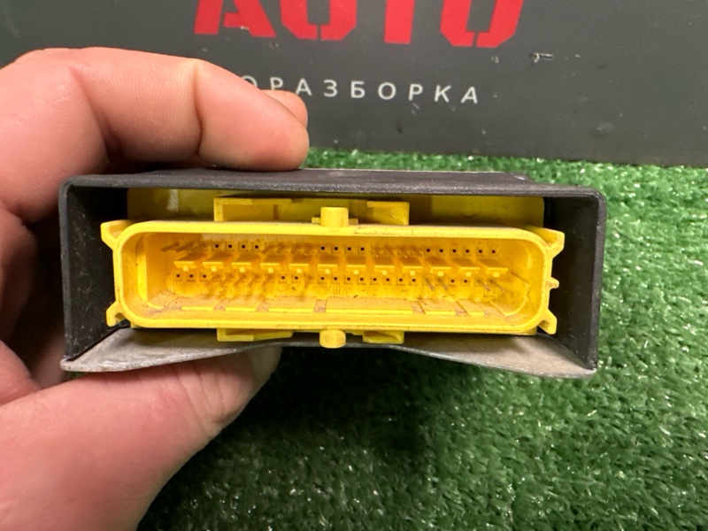 Блок управления AirBag Skoda Fabia 2 2012 HB
