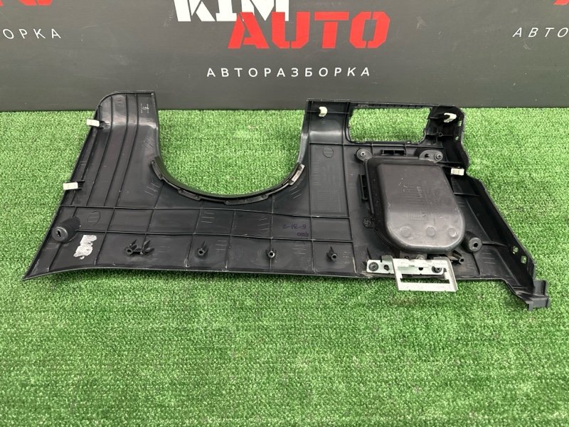 Накладка торпедо нижняя левая Kia Cerato 2 TD 2011