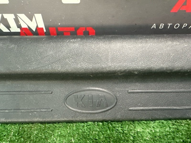 Накладка порога салона Kia Cerato 2 TD 2011