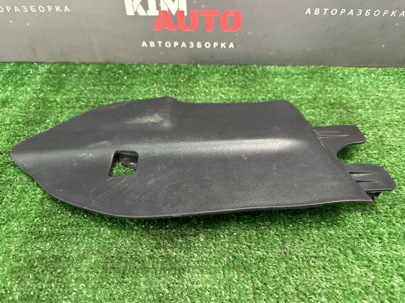 Накладка центральной консоли Kia Cerato 2 TD 2011