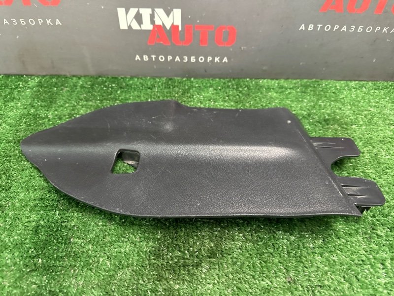 Накладка центральной консоли Kia Cerato 2 TD 2011