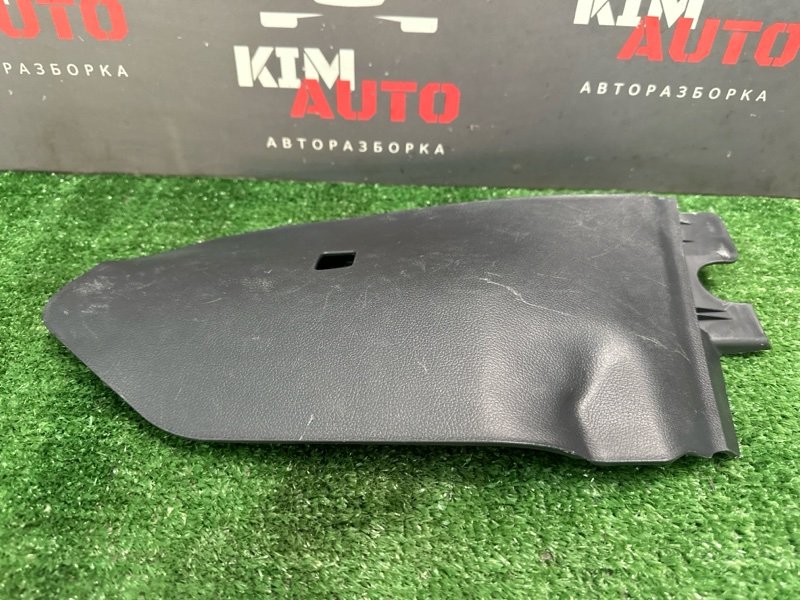 Накладка центральной консоли Kia Cerato 2 TD 2011