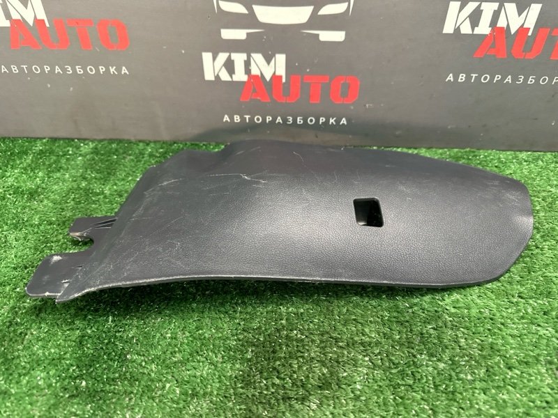 Накладка центральной консоли Kia Cerato 2 TD 2011