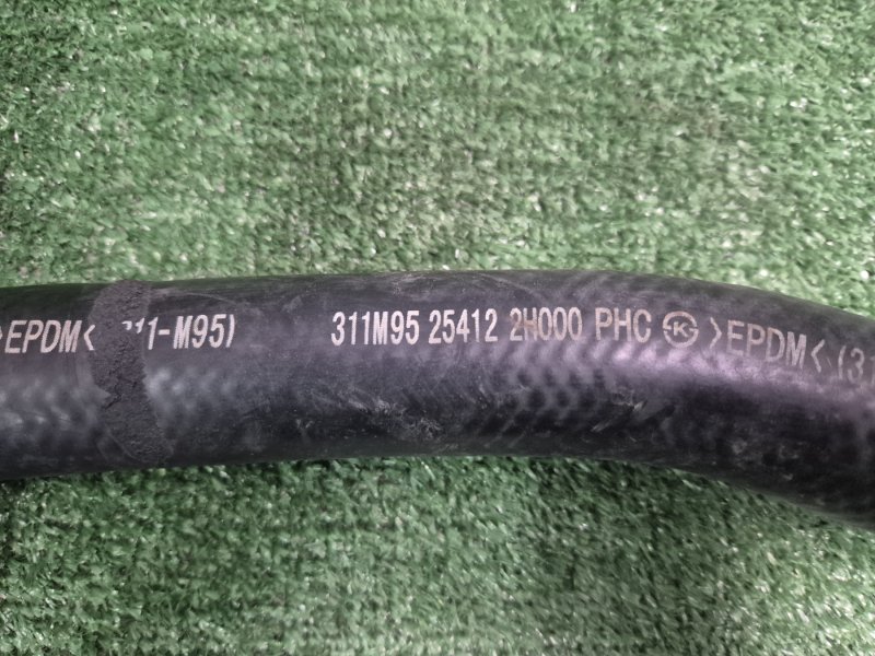 Патрубок радиатора нижний Kia Ceed 1 HB 2011 ED