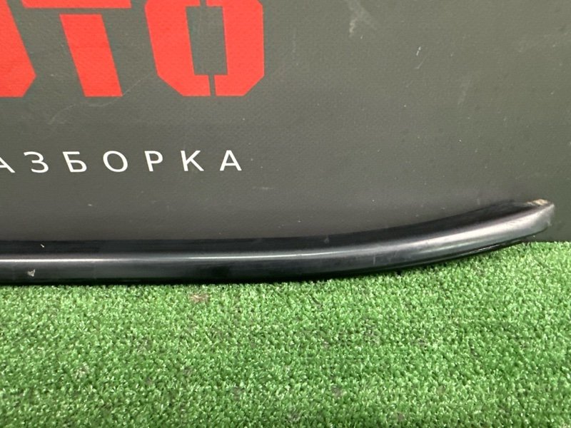 Уплотнитель стекла наружный (Бархотка) Kia Cerato 2 TD 2011
