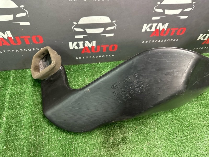 Воздуховод пола Kia Cerato 2 TD 2011