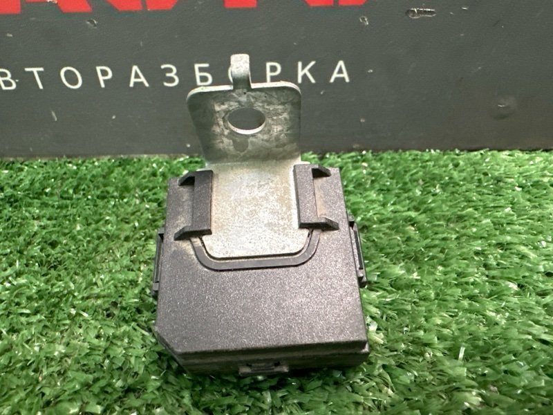 Модуль иммобилайзера Kia Cerato 2 TD 2011
