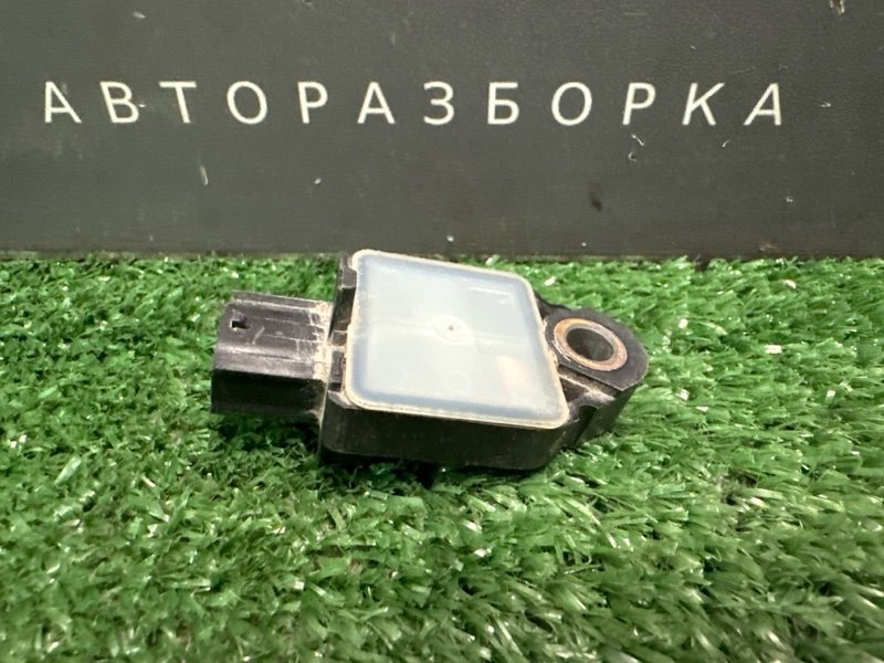 Датчик удара Kia Cerato 2 TD 2011
