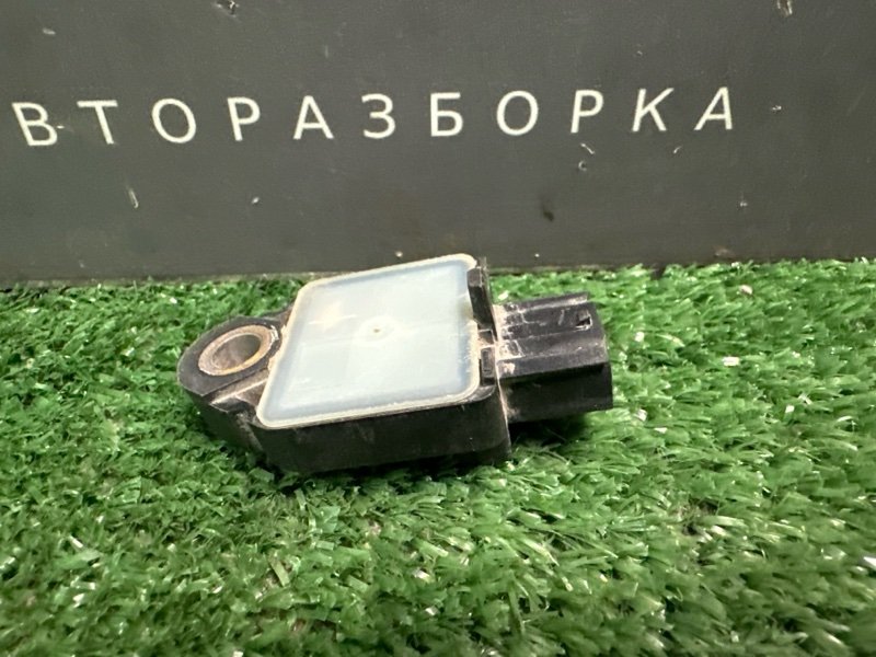 Датчик удара Kia Cerato 2 TD 2011