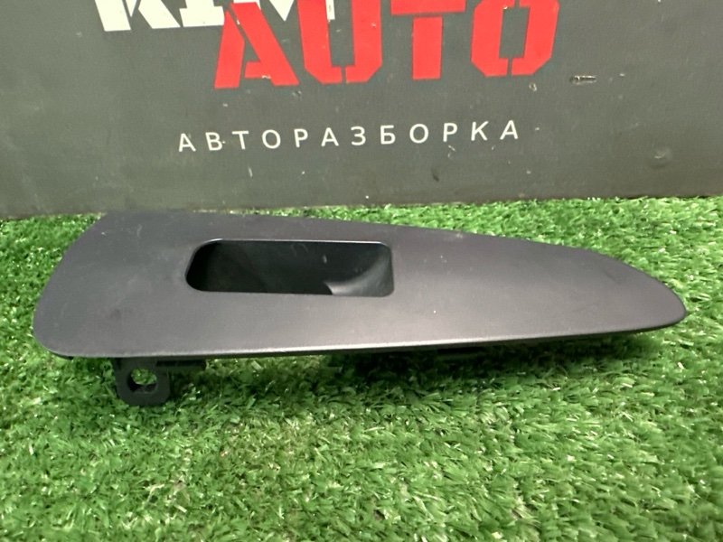 Накладка двери Kia Cerato 2 TD 2011
