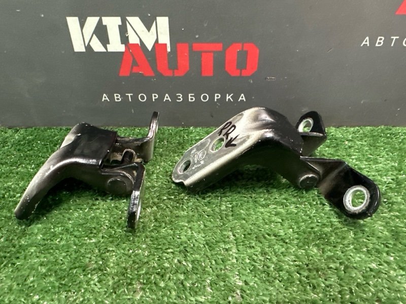 Петли двери Kia Cerato 2 TD 2011