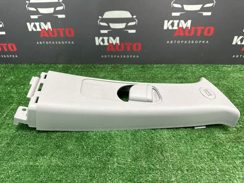 Накладка центральной стойки верхняя Kia Ceed SW 2010 ED