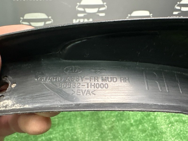 Брызговик Kia Ceed SW 2010 ED