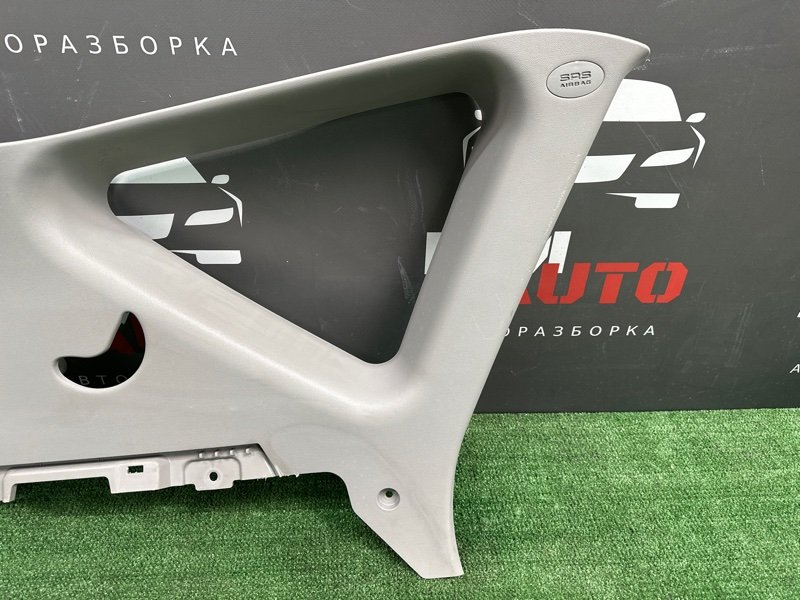Накладка стойки кузова Kia Ceed SW 2010 ED