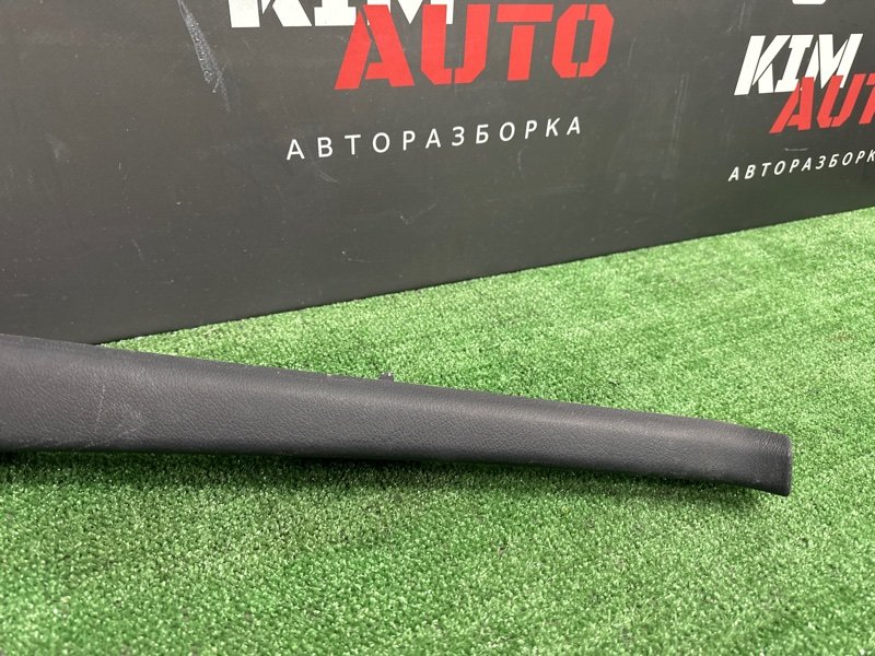 Накладка порога внутренняя Audi A6 quattro 2007 C6