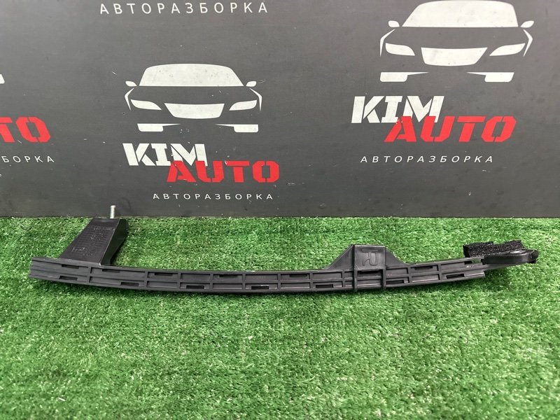 Направляющая стекла задней двери Kia Ceed SW 2011 ED