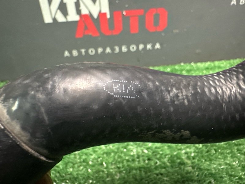 Патрубок отопителя Kia Ceed SW 2010 ED