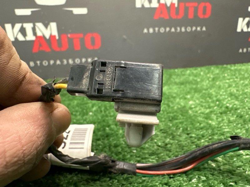 Проводка крышки багажника Kia Ceed SW 2010 ED
