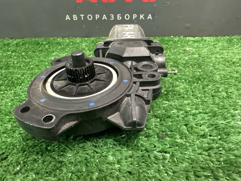 Моторчик стеклоподъёмника Kia Ceed SW 2010 ED