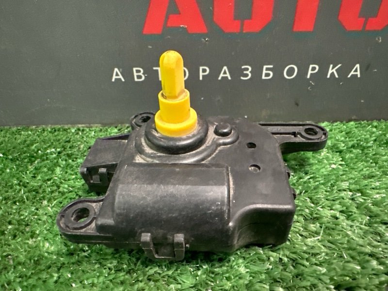 Сервопривод заслонки печки Kia Ceed SW 2010 ED