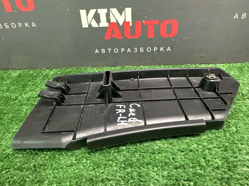 Подставка под ногу Kia Ceed SW 2010 ED