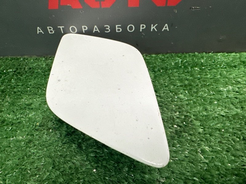 Крышка форсунки омывателя фар Audi A6 quattro 2007 C6