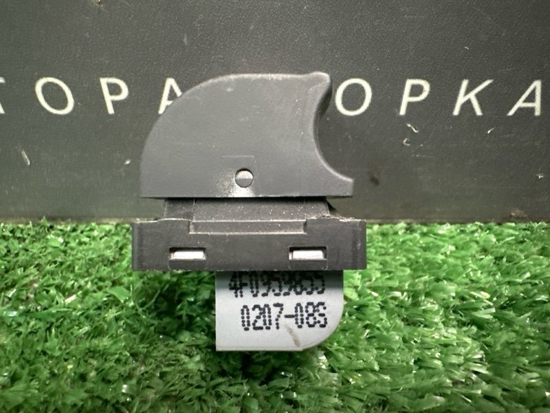 Кнопка стеклоподъемника Audi A6 quattro 2007 C6