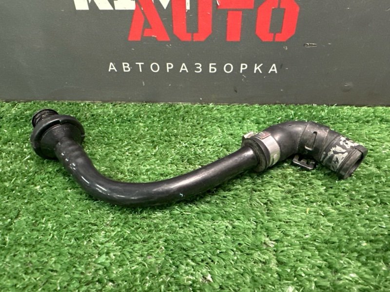Трубка вакуумная Audi A6 quattro 2007 C6
