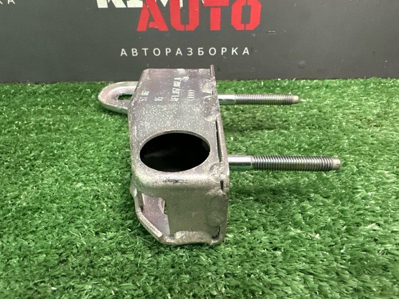 Кронштейн Торпедо Audi A6 quattro 2007 C6