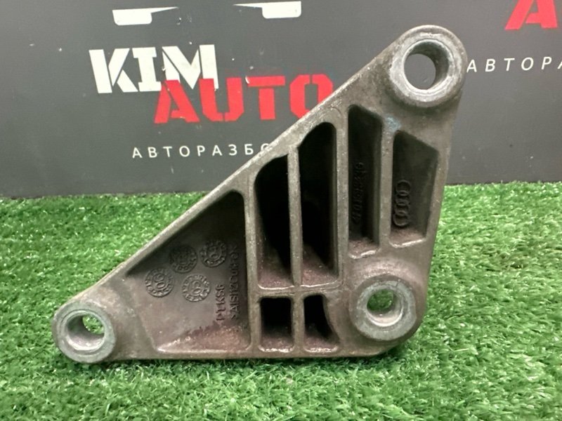 Кронштейн двигателя Audi A6 quattro 2007 C6