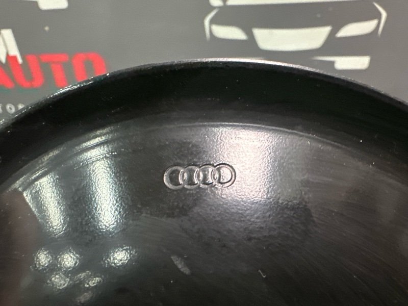 Шкив помпы Audi A6 quattro 2007 C6