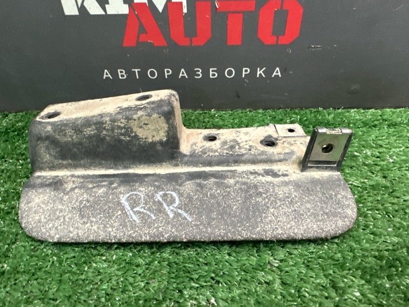 Брызговик Audi A6 quattro 2007 C6