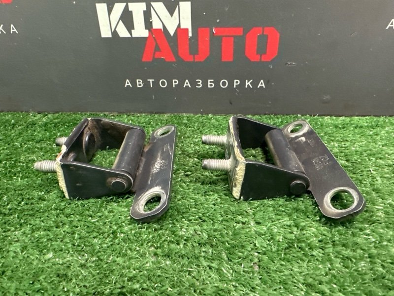 Петли крышки багажника Kia Ceed SW 2011 ED