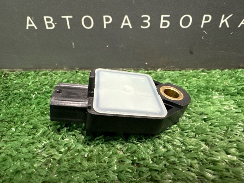 Датчик удара Air Bag Kia Ceed 2 2014 JD