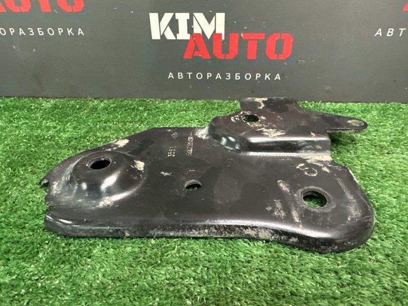 Кронштейн переднего подрамника Lada X-Ray Cross 2022