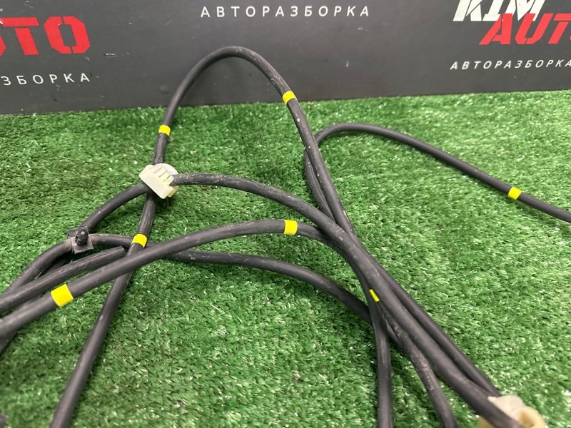 Форсунки омывателя лобового стекла Lada X-Ray Cross 2022