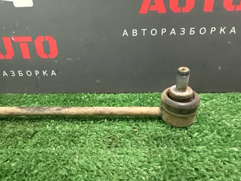 Стойки стабилизатора Lada X-Ray Cross 2022