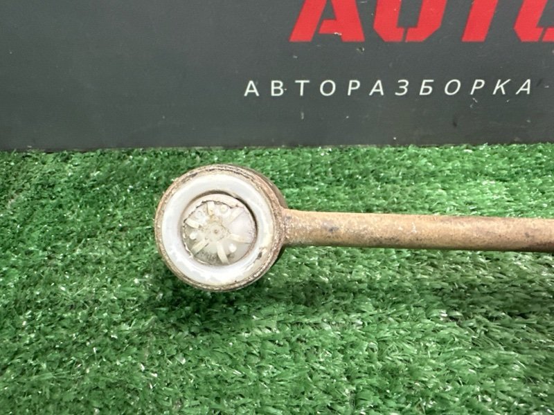 Стойки стабилизатора Lada X-Ray Cross 2022