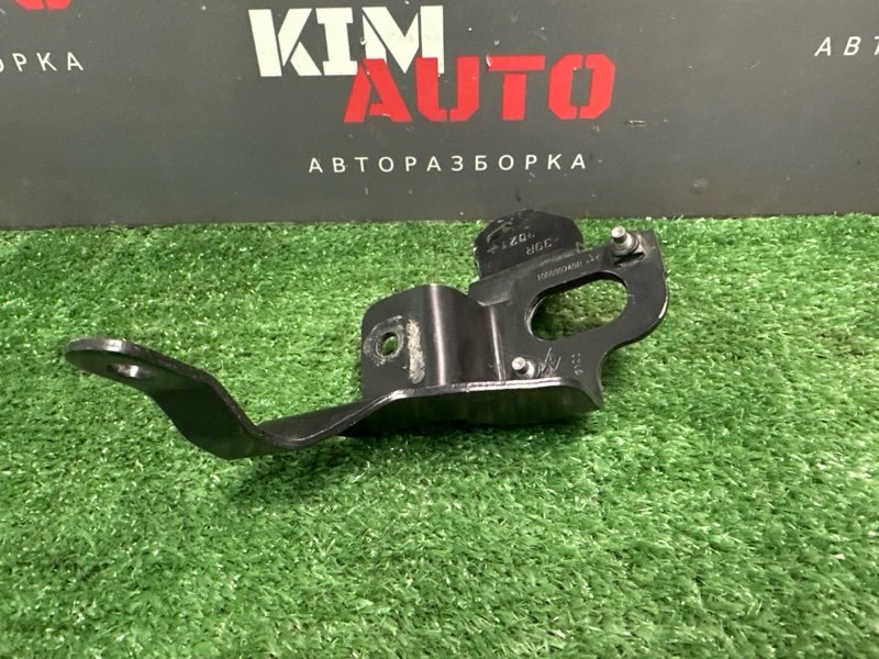 Кронштейн двигателя Lada X-Ray Cross 2022