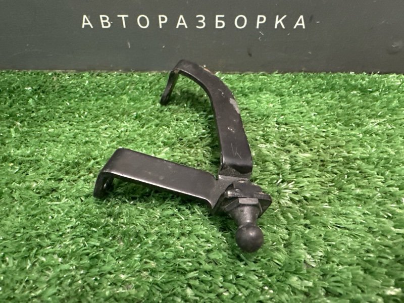 Кронштейн Audi A6 quattro 2007 C6