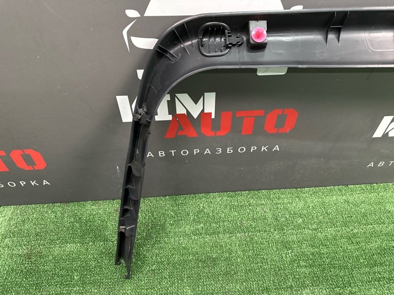 Обшивка крышки багажника верхняя Kia Sportage 2 2009 KM