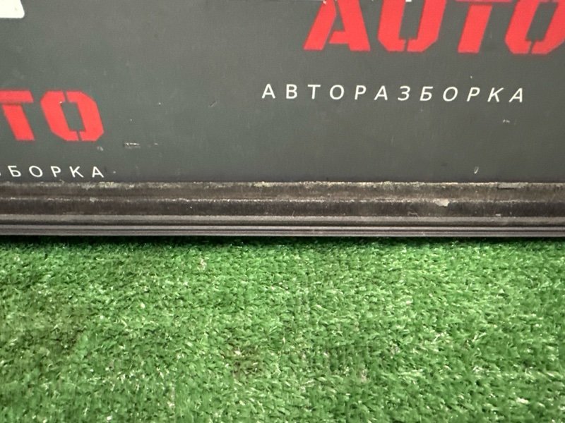 Уплотнитель стекла наружный (Бархотка) Kia Sportage 2 2009 KM