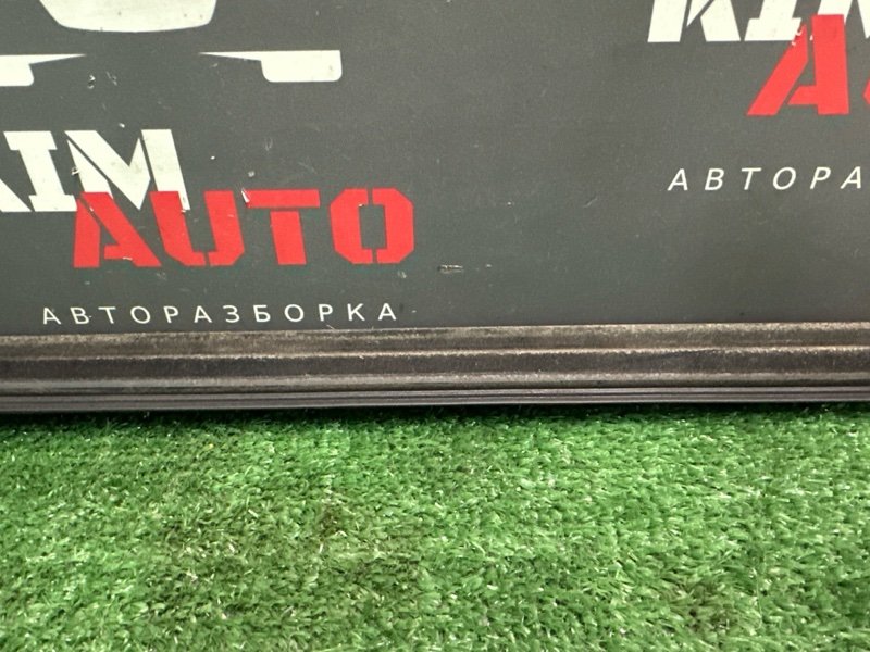 Уплотнитель стекла наружный (Бархотка) Kia Sportage 2 2009 KM