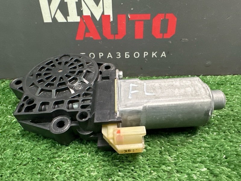 Мотор стеклоподъемника Kia Sportage 2 2009 KM